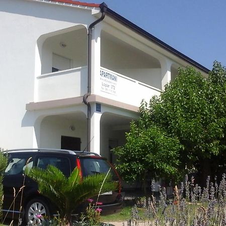 Holiday S&M Lopar Kültér fotó